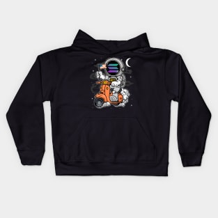 Astronaut Scooter Solana SOL Coin To The Moon Crypto Token Cryptocurrency Blockchain Wallet Birthday Gift For Men Women Kids Kids Hoodie